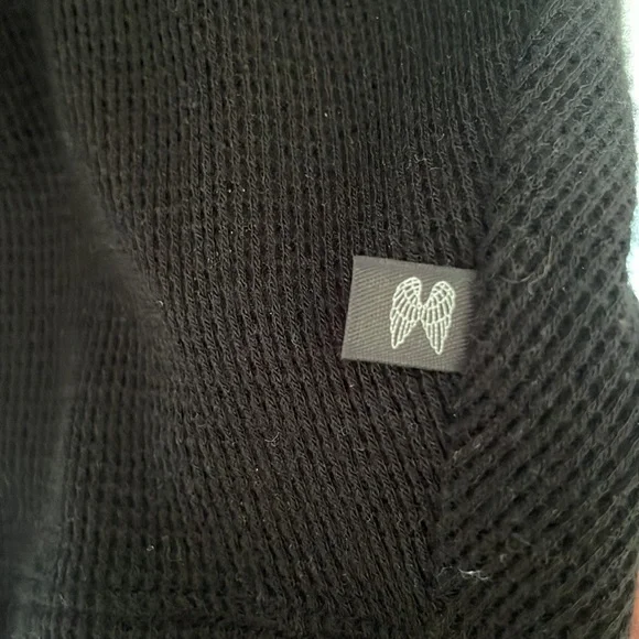 Victoria’s Secret Black Waffle Top - Picture 4 of 6